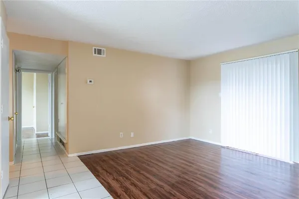 $1,195 | 3100 5th Street, Unit 201, Sachse, TX 75048