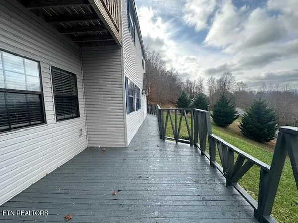 $249,000 | 301 Doe's Crossing, Middlesboro, KY 40965