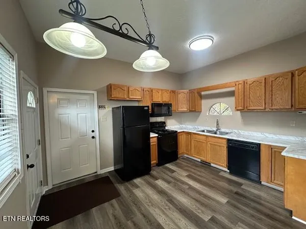 $249,000 | 301 Doe's Crossing, Middlesboro, KY 40965