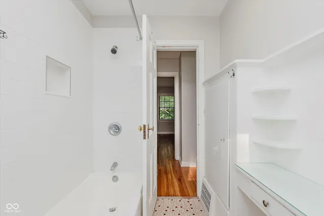 $1,850 | 5033 North Pennsylvania Street, Indianapolis, IN 46205