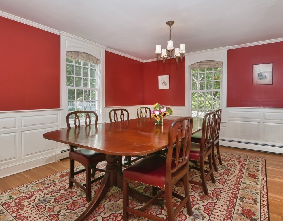 34 Round Hill Road Lincoln, MA 01773 - Photo 5 of 37 Gallery Image 5
