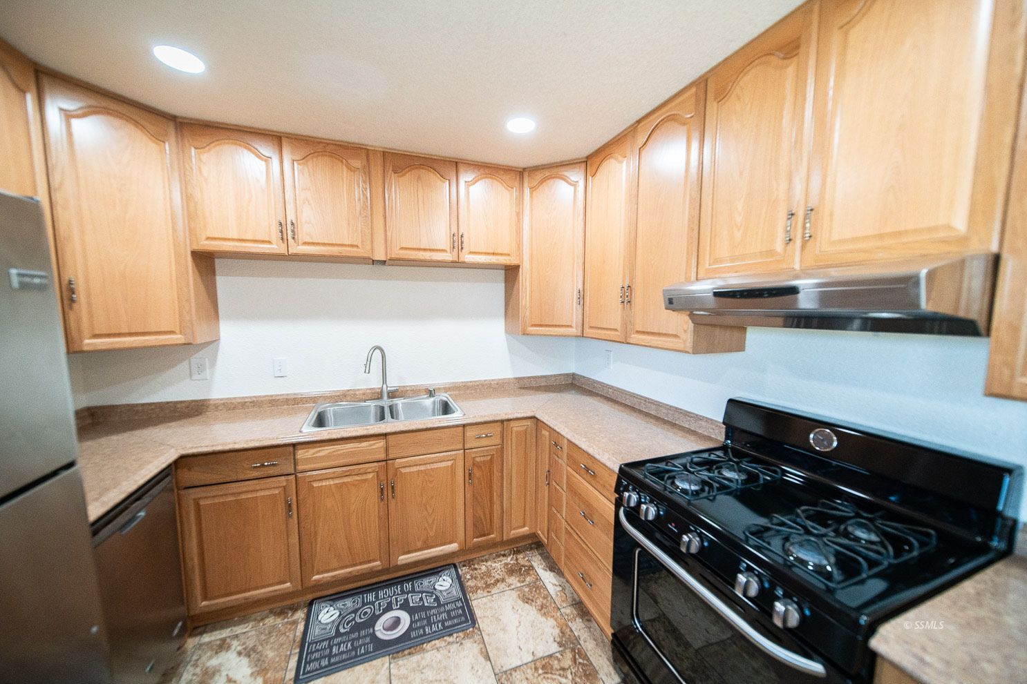 419 South Margalo Street Ridgecrest, CA 93555 - Photo 14 of 36