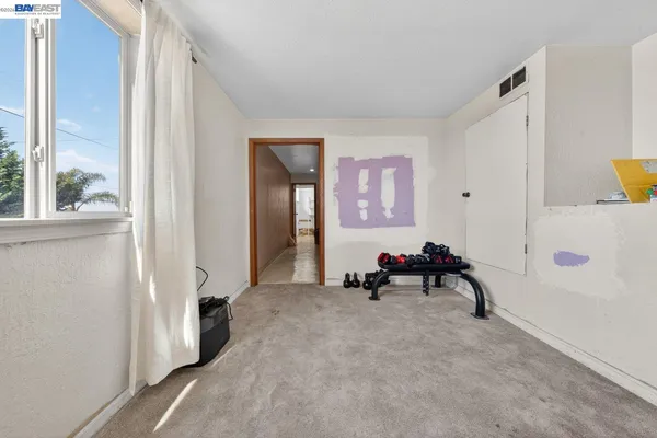$688,000 | 9012 Burr Street, Oakland, CA 94605