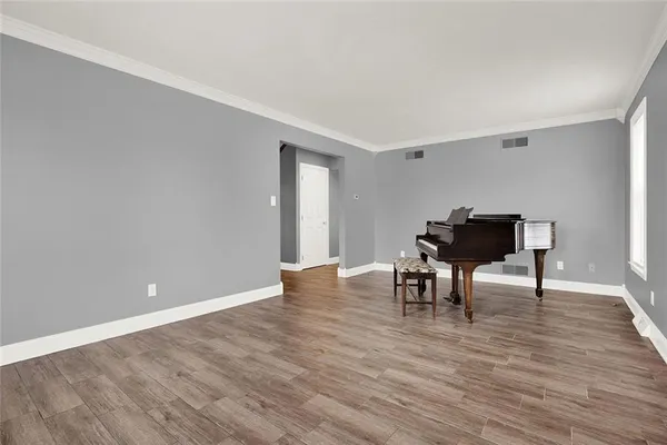 $419,900 | 774 Vernon Drive, Rostraver Township, PA 15012