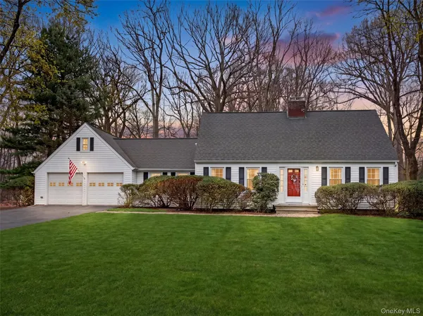 $725,000 | 21 Cardinal Court, West Nyack, NY 10994