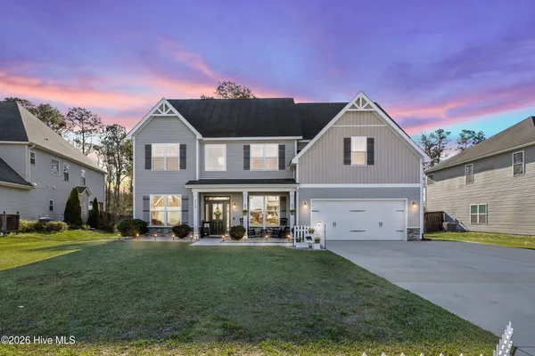 $425,000 | 313 Bear Run, Maple Hill, NC 28454