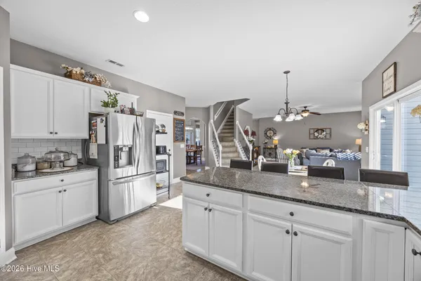 $425,000 | 313 Bear Run, Maple Hill, NC 28454