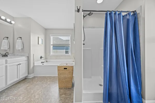 $425,000 | 313 Bear Run, Maple Hill, NC 28454