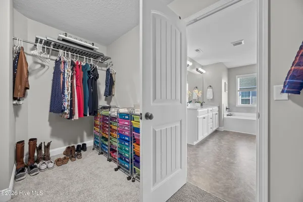 $425,000 | 313 Bear Run, Maple Hill, NC 28454