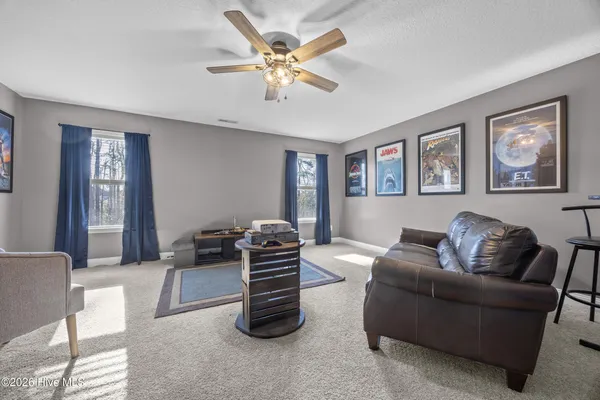 $425,000 | 313 Bear Run, Maple Hill, NC 28454