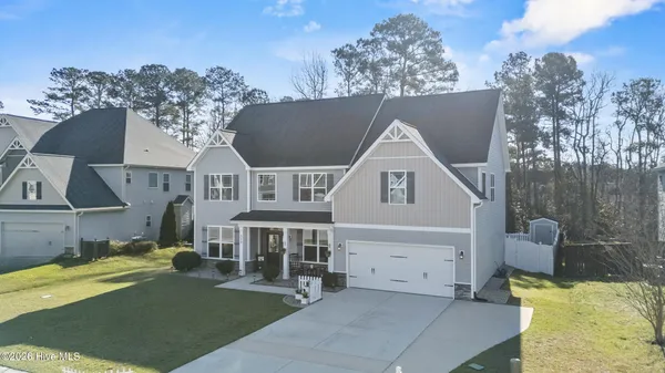$425,000 | 313 Bear Run, Maple Hill, NC 28454