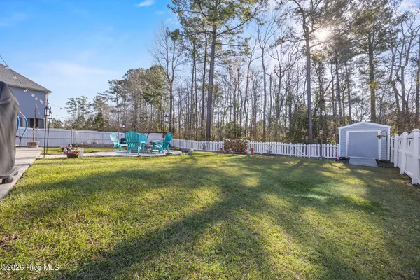 $425,000 | 313 Bear Run, Maple Hill, NC 28454
