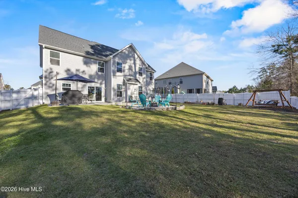 $425,000 | 313 Bear Run, Maple Hill, NC 28454