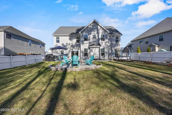$425,000 | 313 Bear Run, Maple Hill, NC 28454
