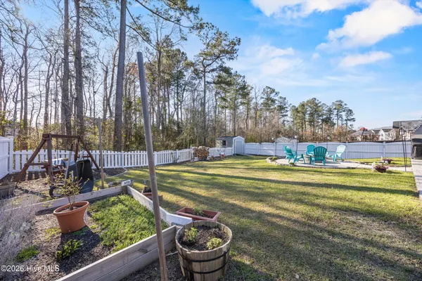 $425,000 | 313 Bear Run, Maple Hill, NC 28454