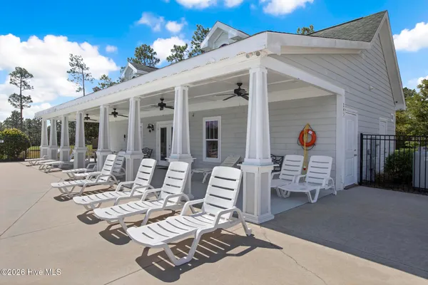 $425,000 | 313 Bear Run, Maple Hill, NC 28454