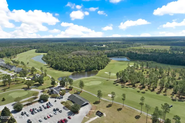 $425,000 | 313 Bear Run, Maple Hill, NC 28454