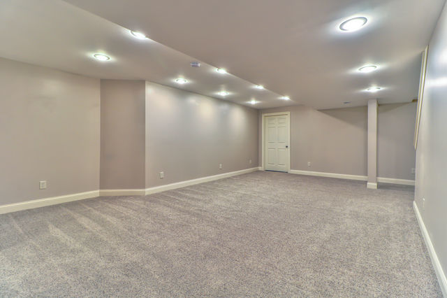 2515 St Andrews Road Urbana, IL 61802 - Photo 38 of 50 a view of an empty room