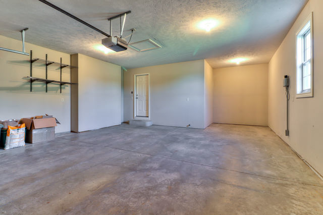 2515 St Andrews Road Urbana, IL 61802 - Photo 43 of 50 a view of a hallway