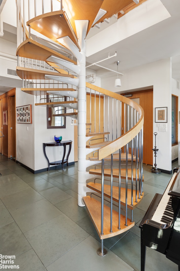 118 East 25th Street, Unit PH12 Manhattan, NY 10010 - Photo 16 of 21