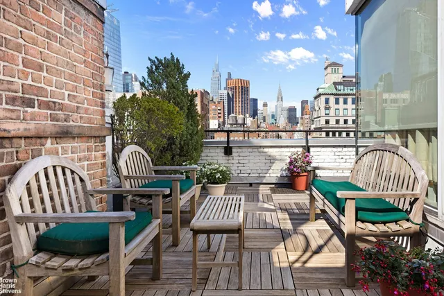 $5,950,000 | 118 East 25th Street, Unit PH12 | Flatiron