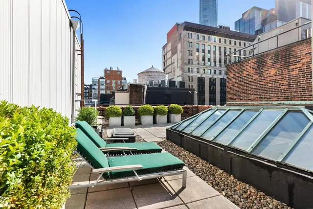 $5,950,000 | 118 East 25th Street, Unit PH12 | Flatiron