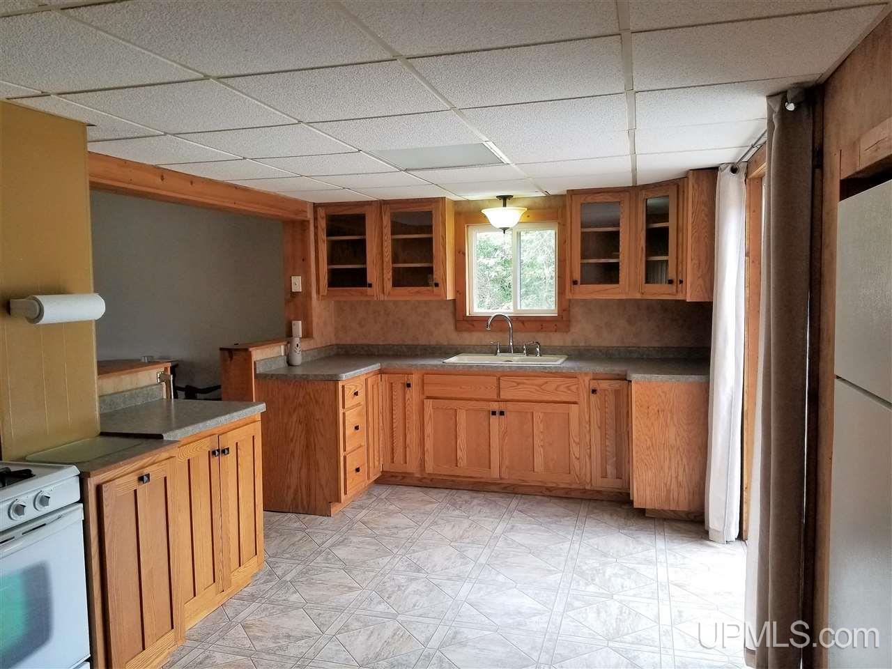 3162 Co Road Cornell, MI 49818 - Photo 11 of 27