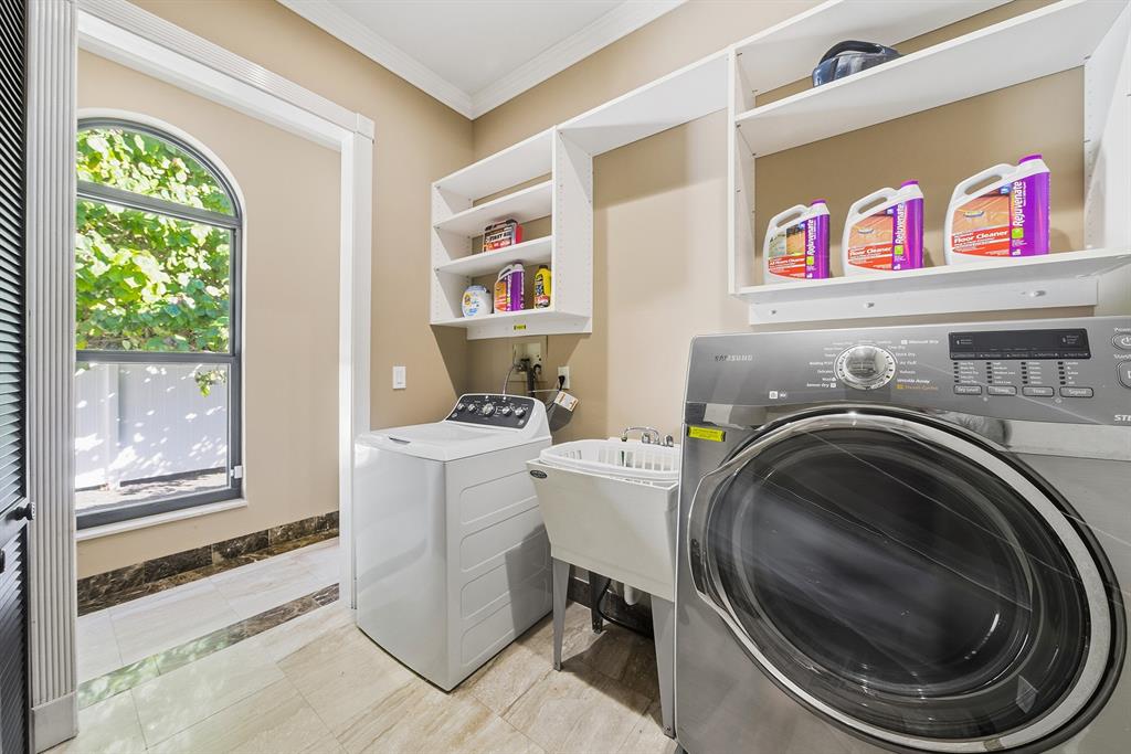 10270 Southwest 58th Street Miami, FL 33173 - Photo 19 of 88