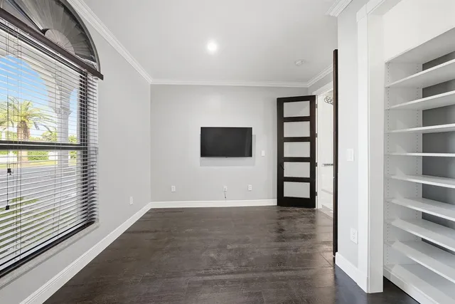 $25,000 | 10270 Southwest 58th Street, Miami, FL 33173