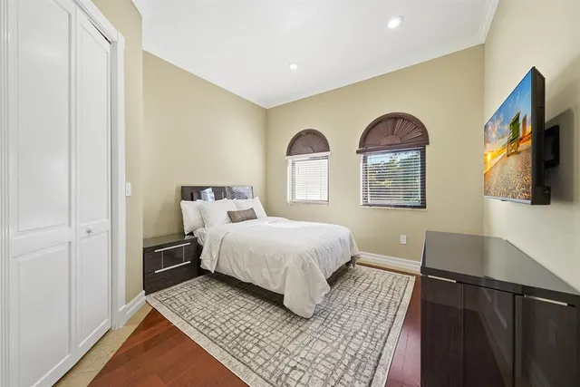 $25,000 | 10270 Southwest 58th Street, Miami, FL 33173