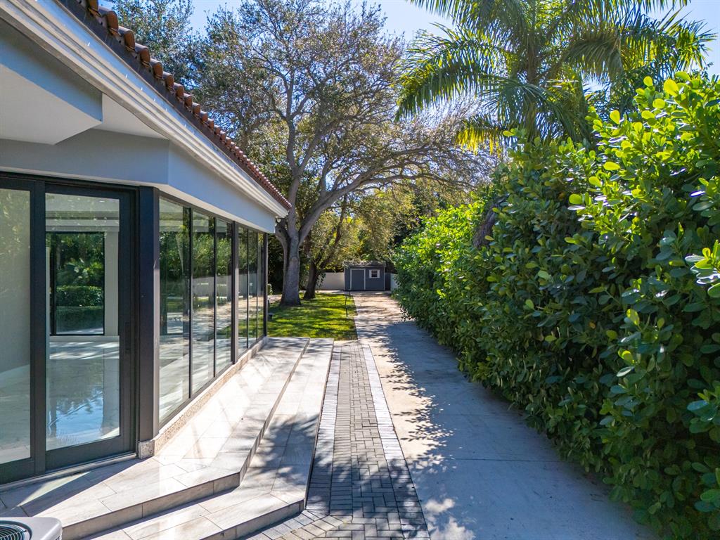 10270 Southwest 58th Street Miami, FL 33173 - Photo 80 of 88