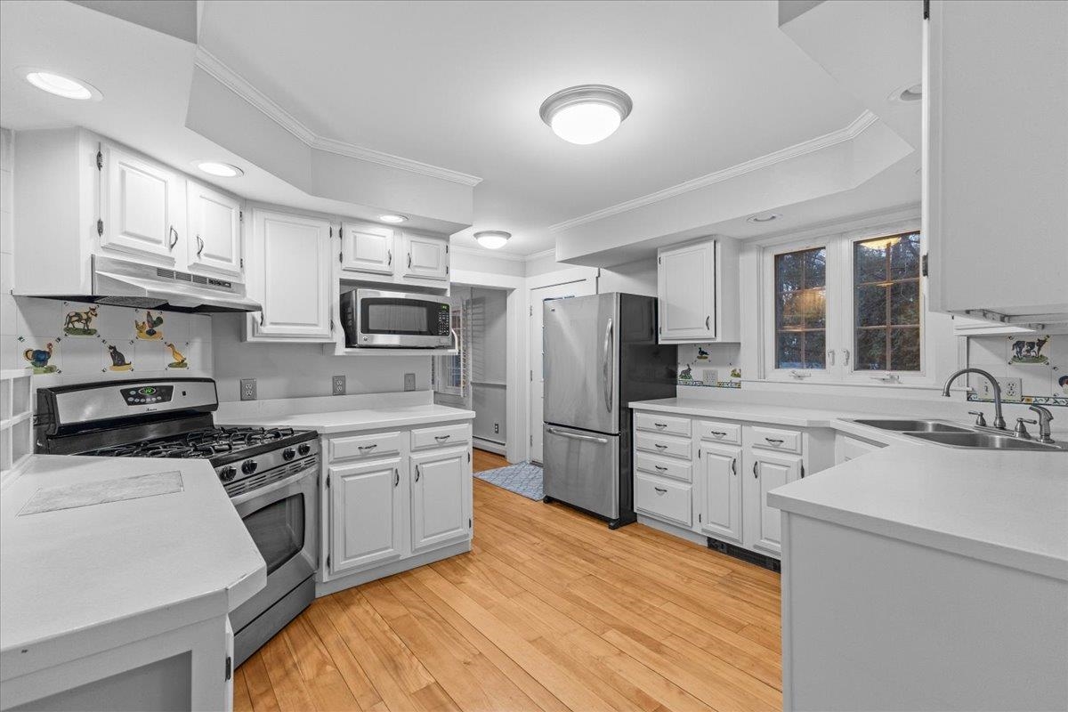 11 Kiln Road Essex Junction, VT 05452 - Photo 17 of 60