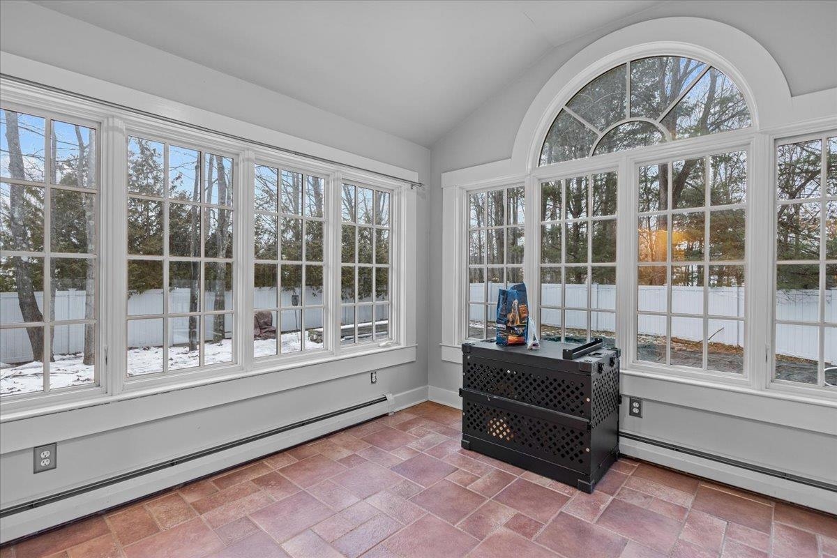 11 Kiln Road Essex Junction, VT 05452 - Photo 4 of 60