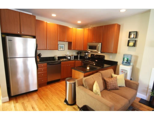 34 Edgerly Road, Unit 4 Boston, MA 02115 - Photo 1 of 11 Gallery Image 1