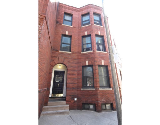 34 Edgerly Road, Unit 4 Boston, MA 02115 - Photo 4 of 11 Gallery Image 4