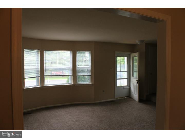 1389 Fairgrounds Road Hatfield, PA 19440 - Photo 4 of 7 Living Room