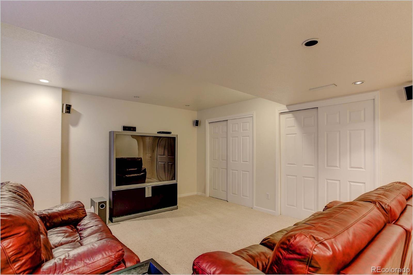 10723 Wynspire Road Highlands Ranch, CO 80130 - Photo 22 of 28