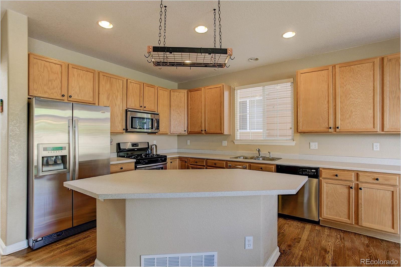 10723 Wynspire Road Highlands Ranch, CO 80130 - Photo 4 of 28