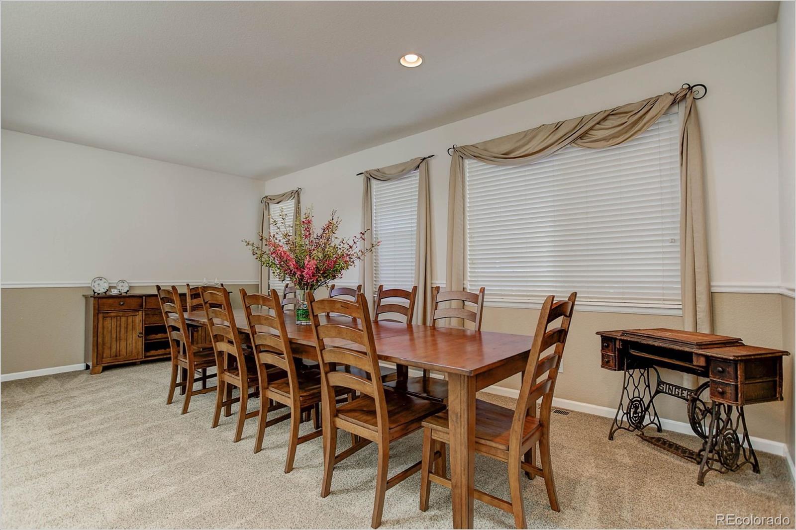 10723 Wynspire Road Highlands Ranch, CO 80130 - Photo 9 of 28