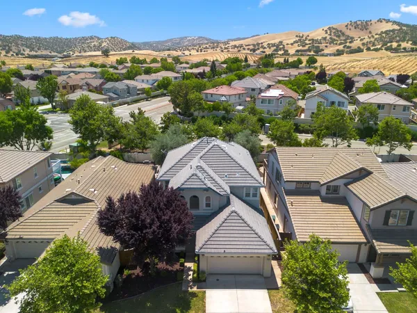 $520,000 | 20629 Sarazen Place, Patterson, CA 95363