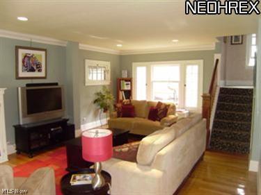 3130 Coleridge Road Cleveland, OH 44118 - Photo 7 of 17