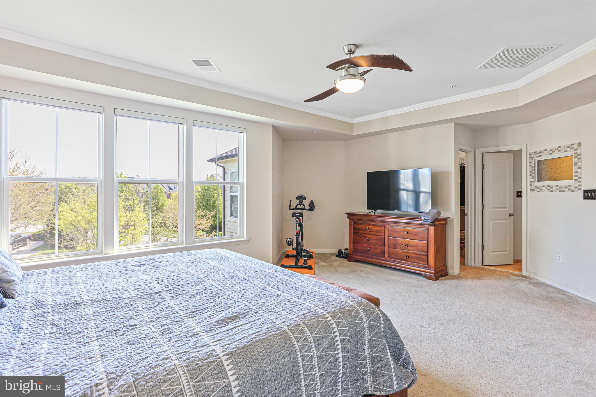 9806 Garden Ranges Laurel, MD 20723 - Photo 18 of 38 Primary Bedroom