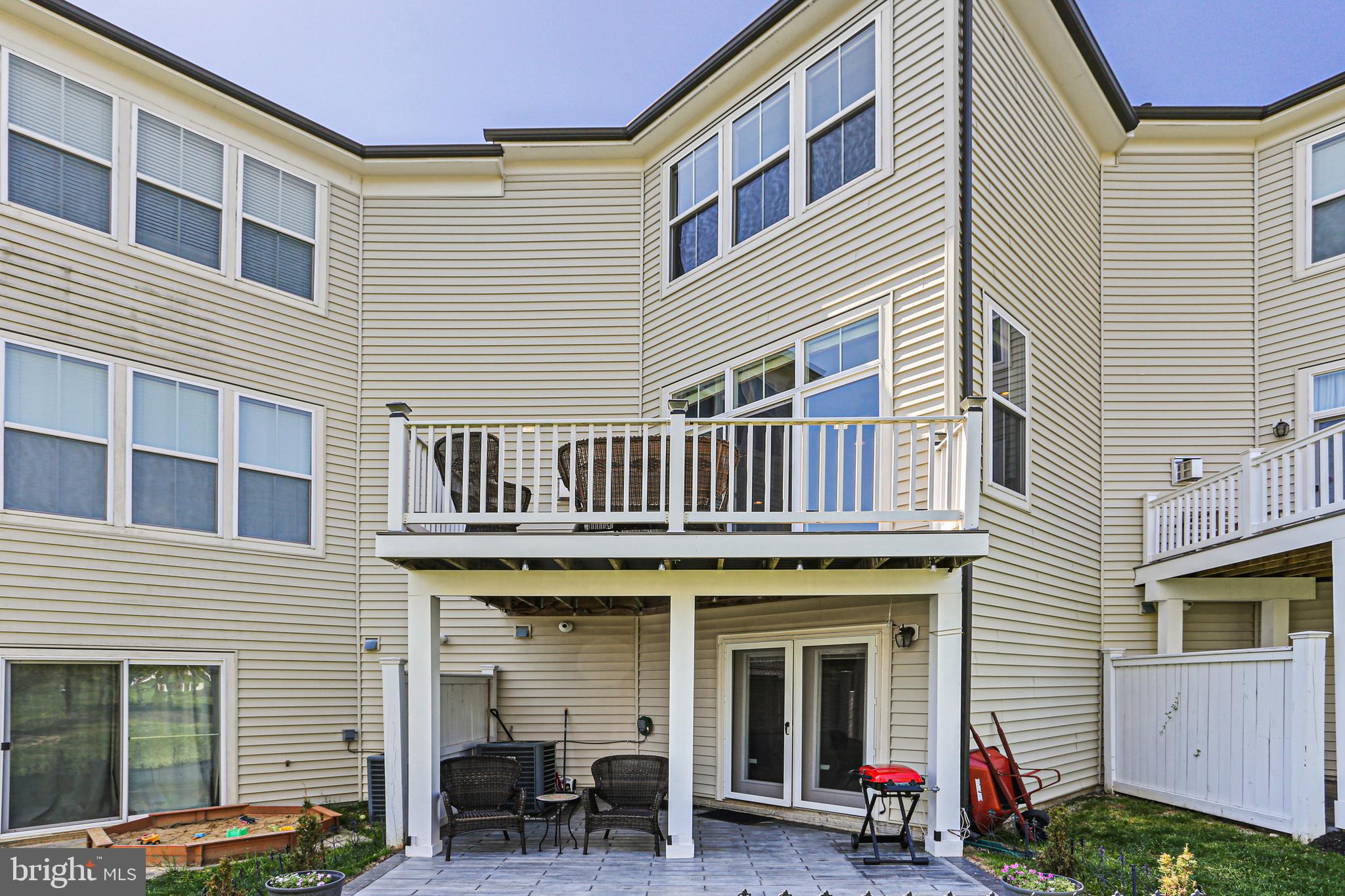 9806 Garden Ranges Laurel, MD 20723 - Photo 35 of 38 Exterior Rear