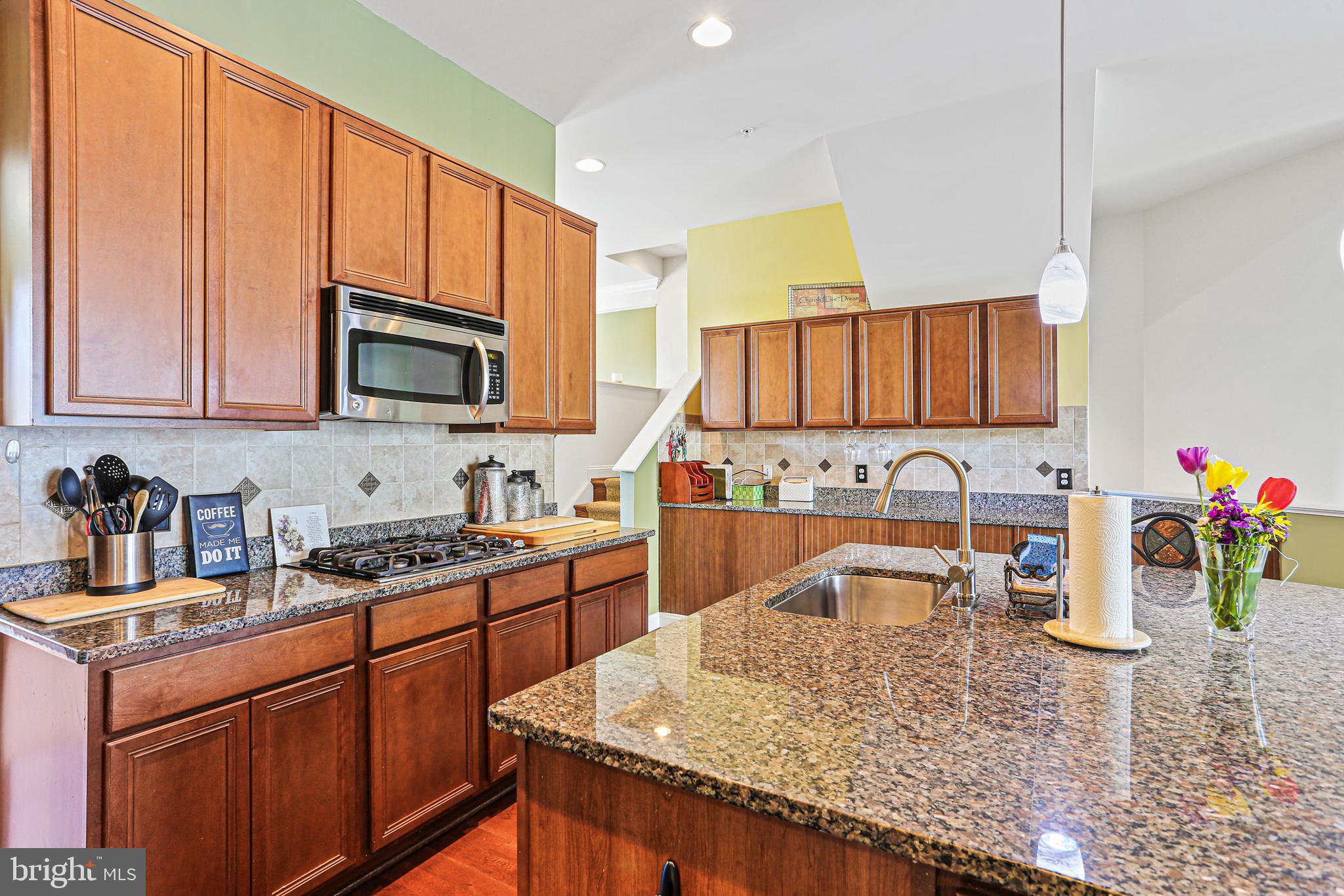 9806 Garden Ranges Laurel, MD 20723 - Photo 6 of 38 Kitchen