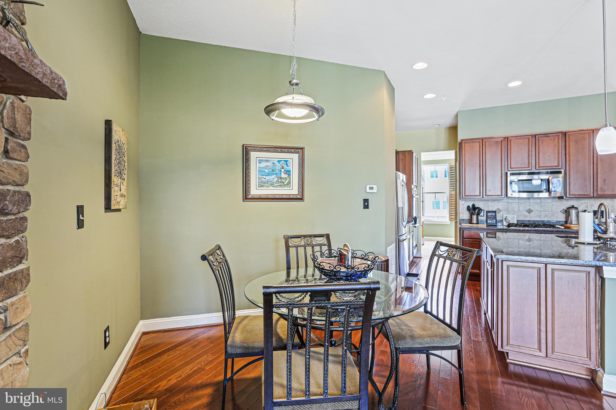 9806 Garden Ranges Laurel, MD 20723 - Photo 8 of 38 Kitchen