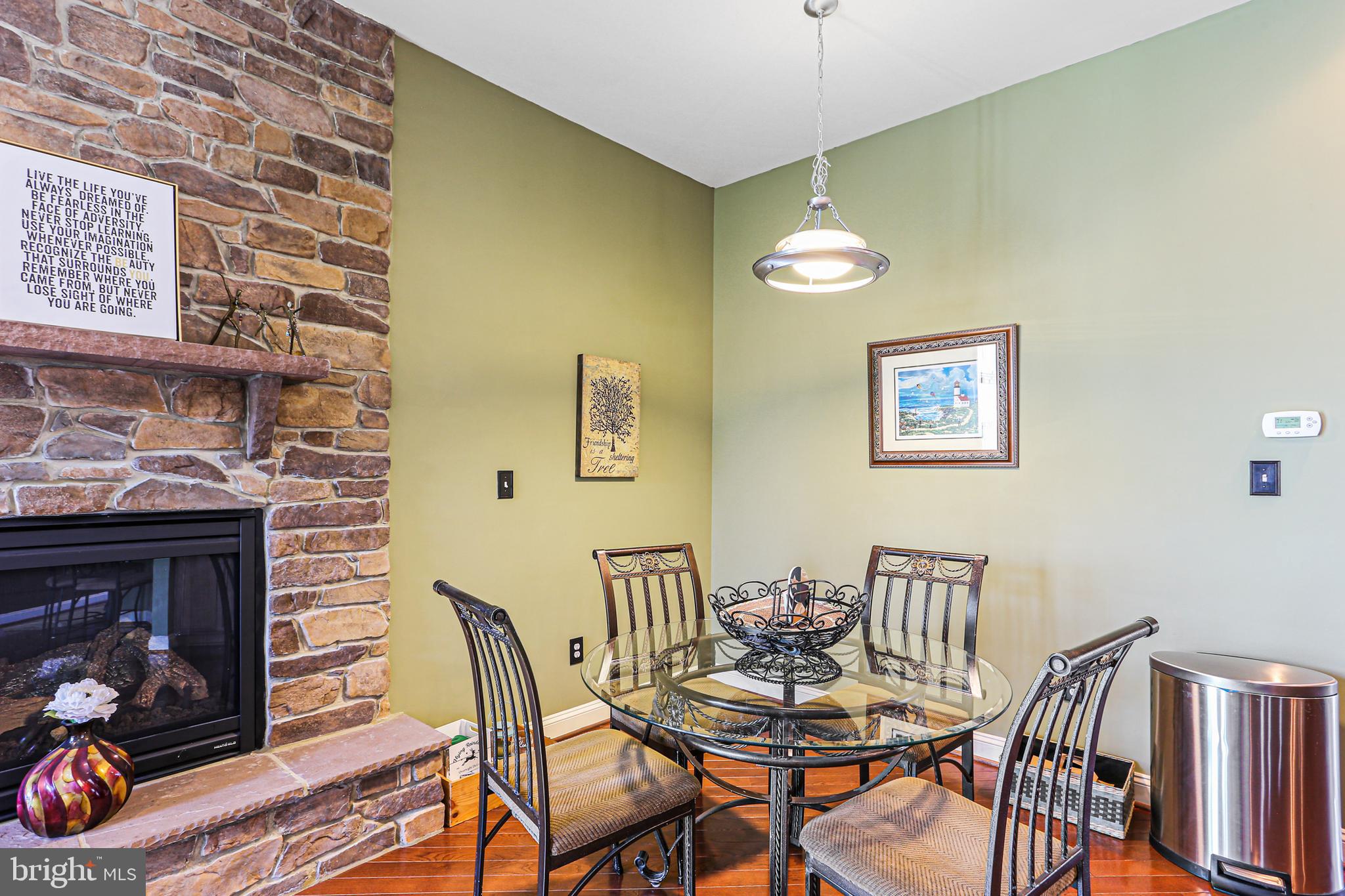 9806 Garden Ranges Laurel, MD 20723 - Photo 9 of 38 Kitchen