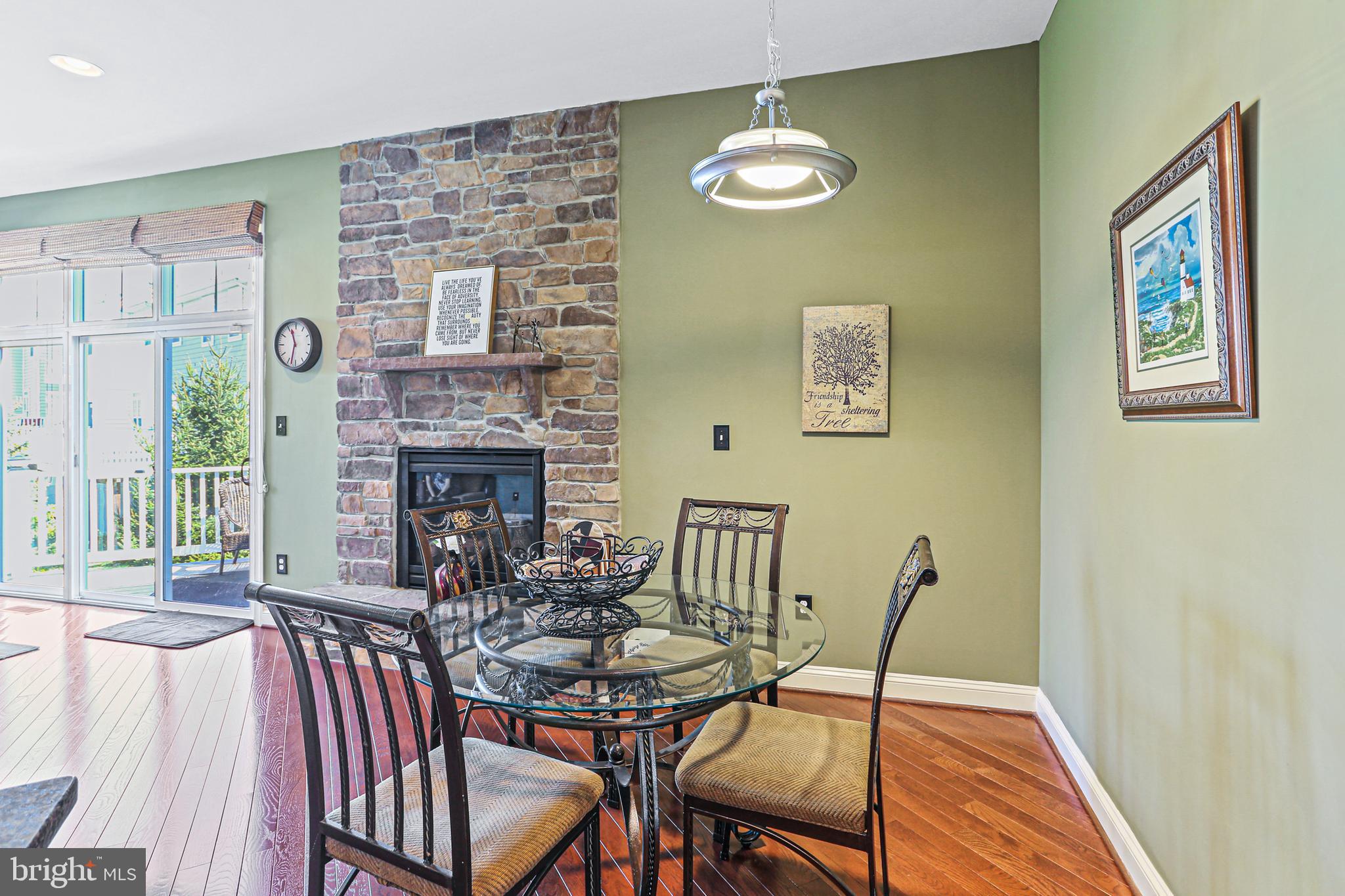 9806 Garden Ranges Laurel, MD 20723 - Photo 10 of 38 Kitchen/Family Room