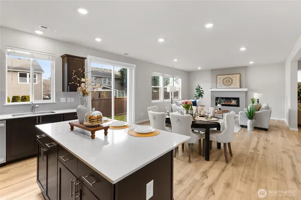 $685,000 | 18815 111th Avenue East, Puyallup, WA 98374