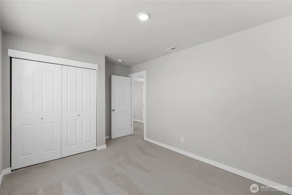 $685,000 | 18815 111th Avenue East, Puyallup, WA 98374