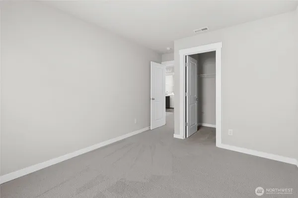 $685,000 | 18815 111th Avenue East, Puyallup, WA 98374